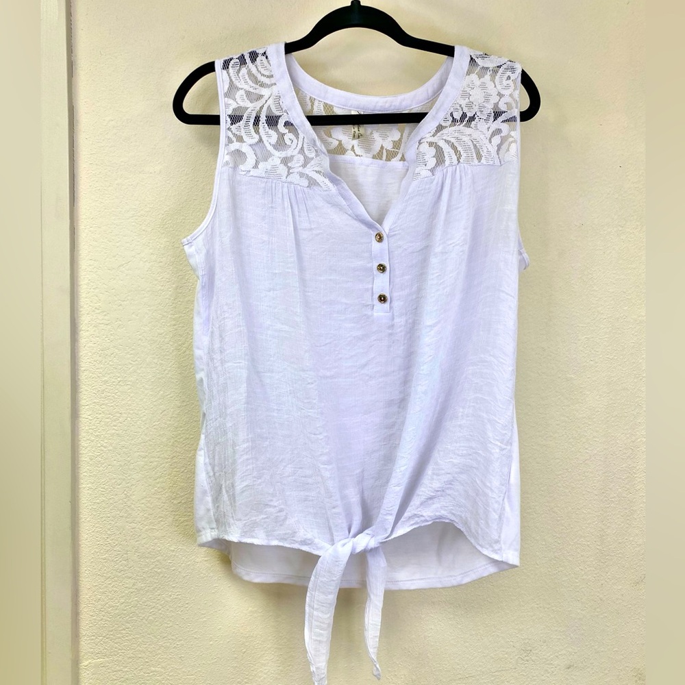 PerSeption Concept sleeveless white lace tie-front lightweight blouse, size XL